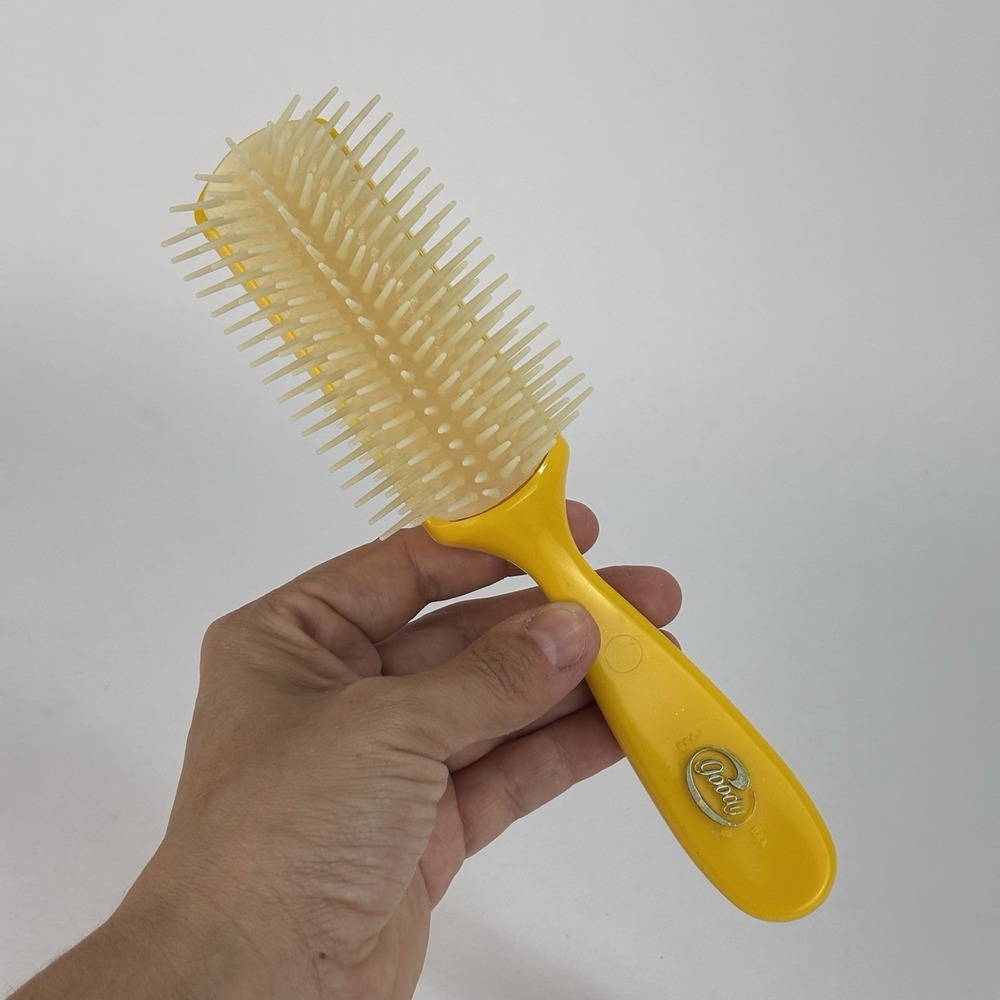 Vintage Goody Hair Brush Flare Bristles Yellow 8" Made In USA